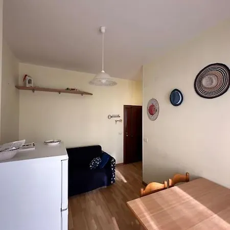Apartment A 2 Passi Dal Mare